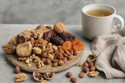 Cuisiner les fruits secs : idées gourmandes pour l’automne et l’hiver
