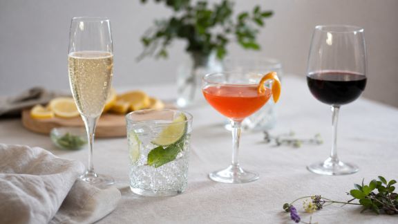 Guide des boissons festives pour accompagner vos célébrations toute l’année