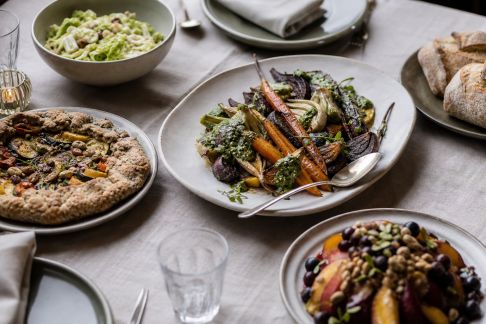 Repas de fête végétarien : organiser un menu gourmand de l’entrée au dessert